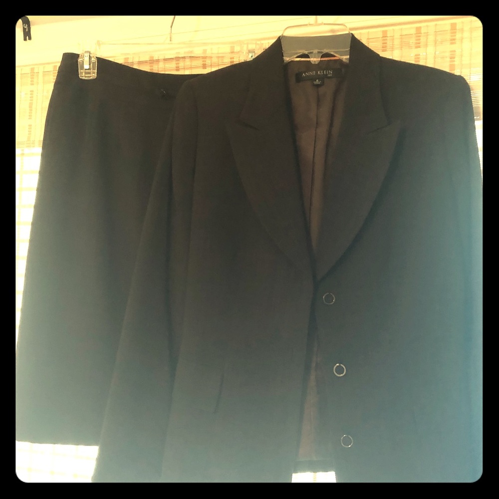 Anne Klein Skirt Suit
